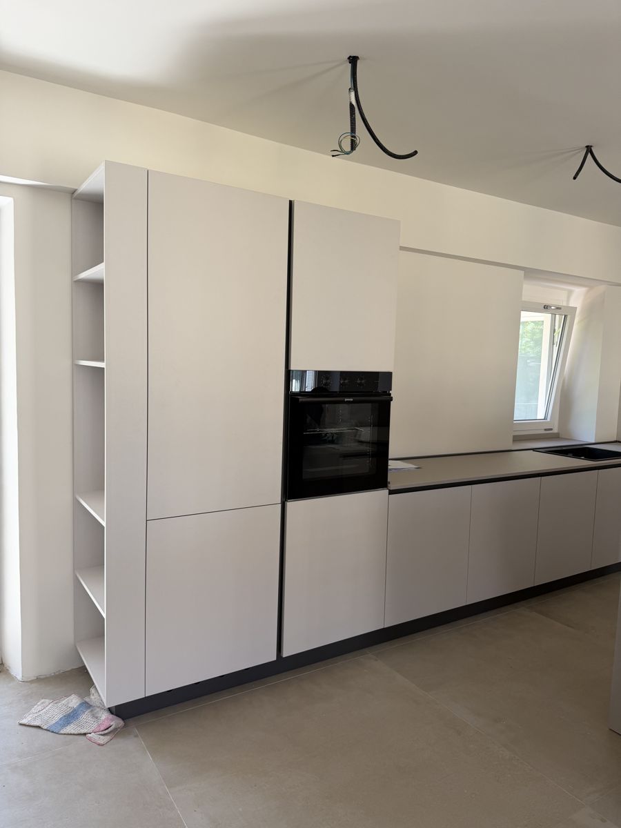 Cucina e zona giorno ristrutturate